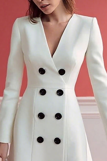 Robe de travail à double boutonnage à col en V ivoire
